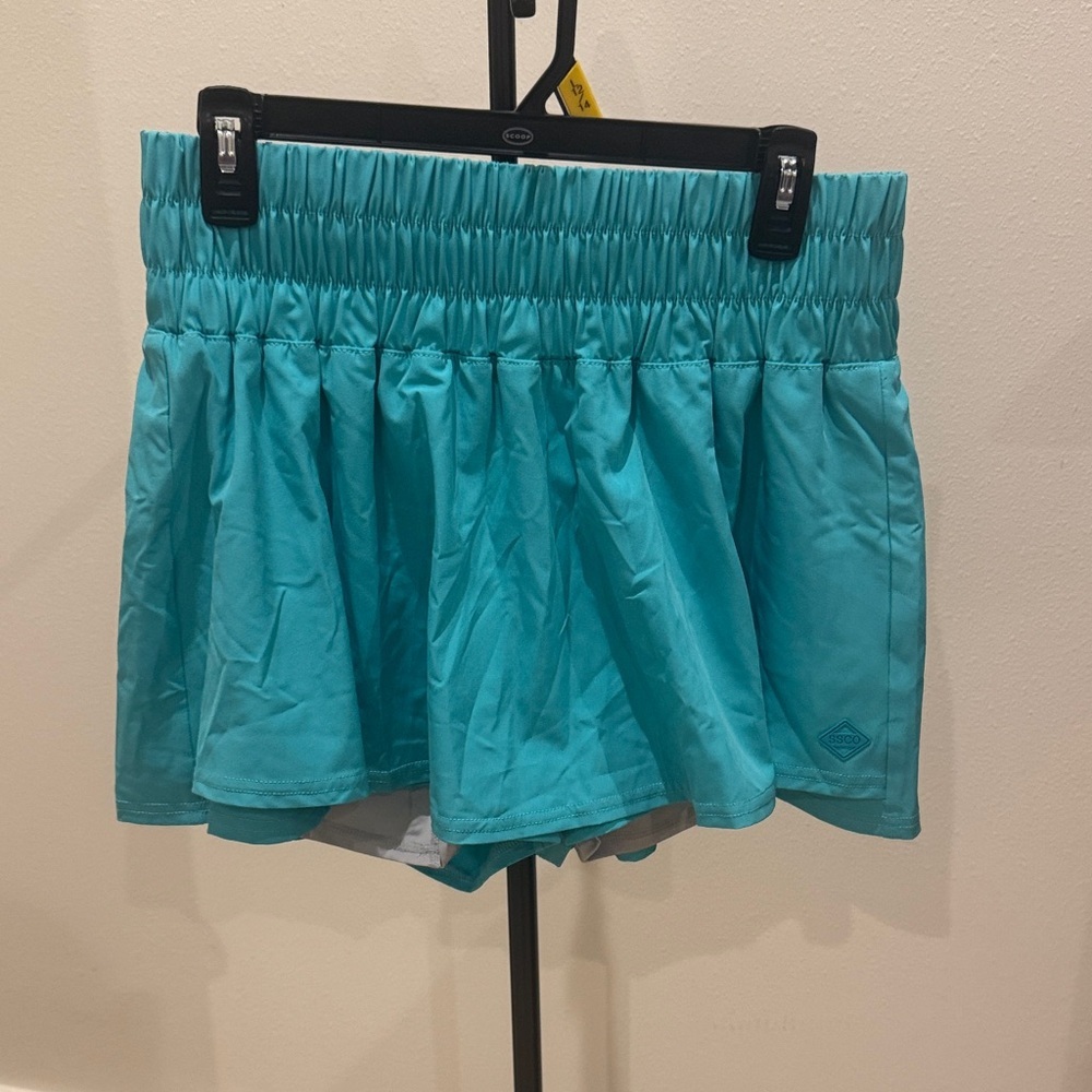 SSCO Hybrid Aqua Women’s Active Skort with Smocked Waist